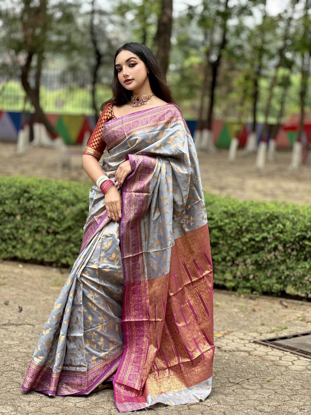 এক্সক্লুসিভ কাতান শাড়ি (7)