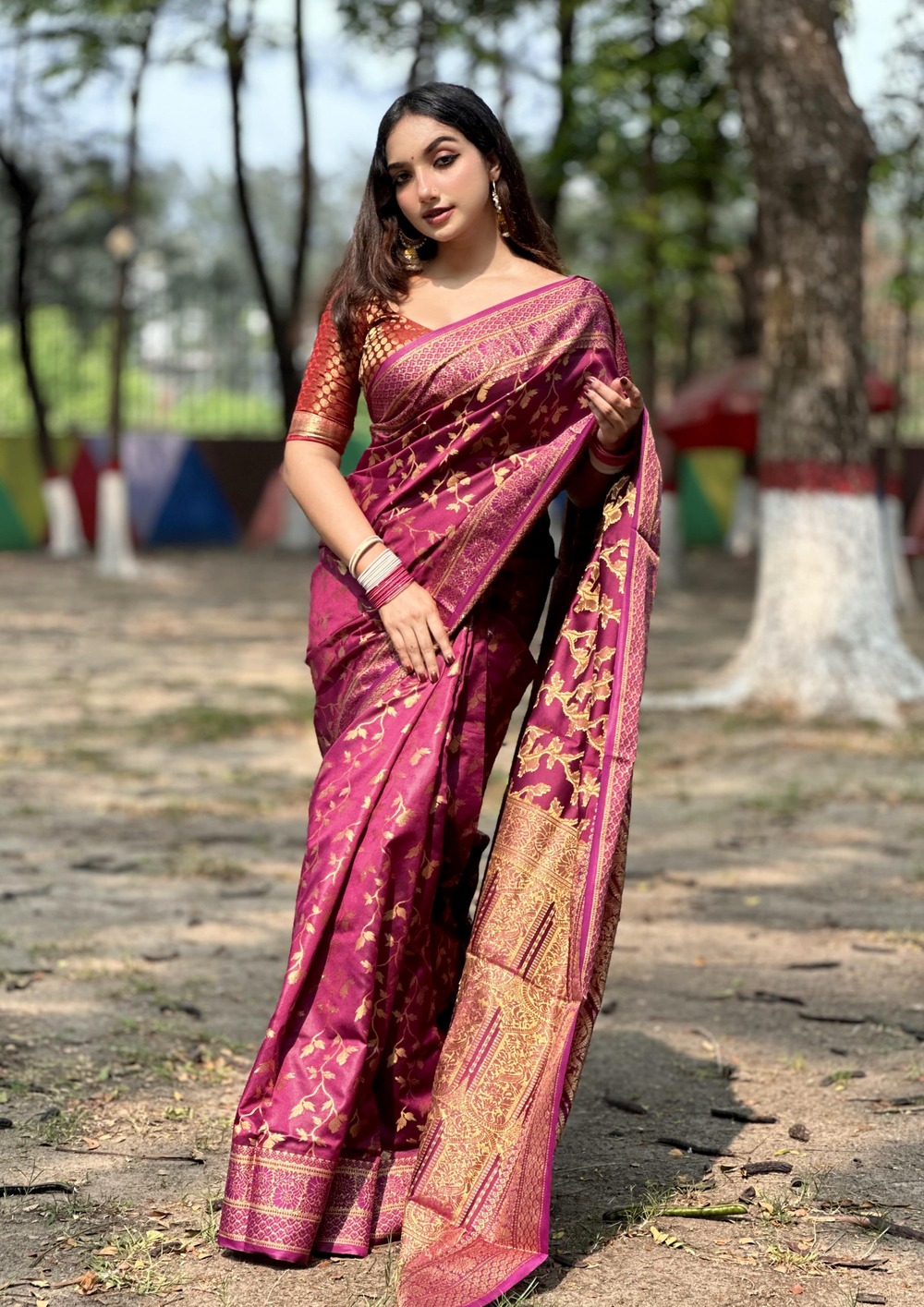 এক্সক্লুসিভ কাতান শাড়ি (10)