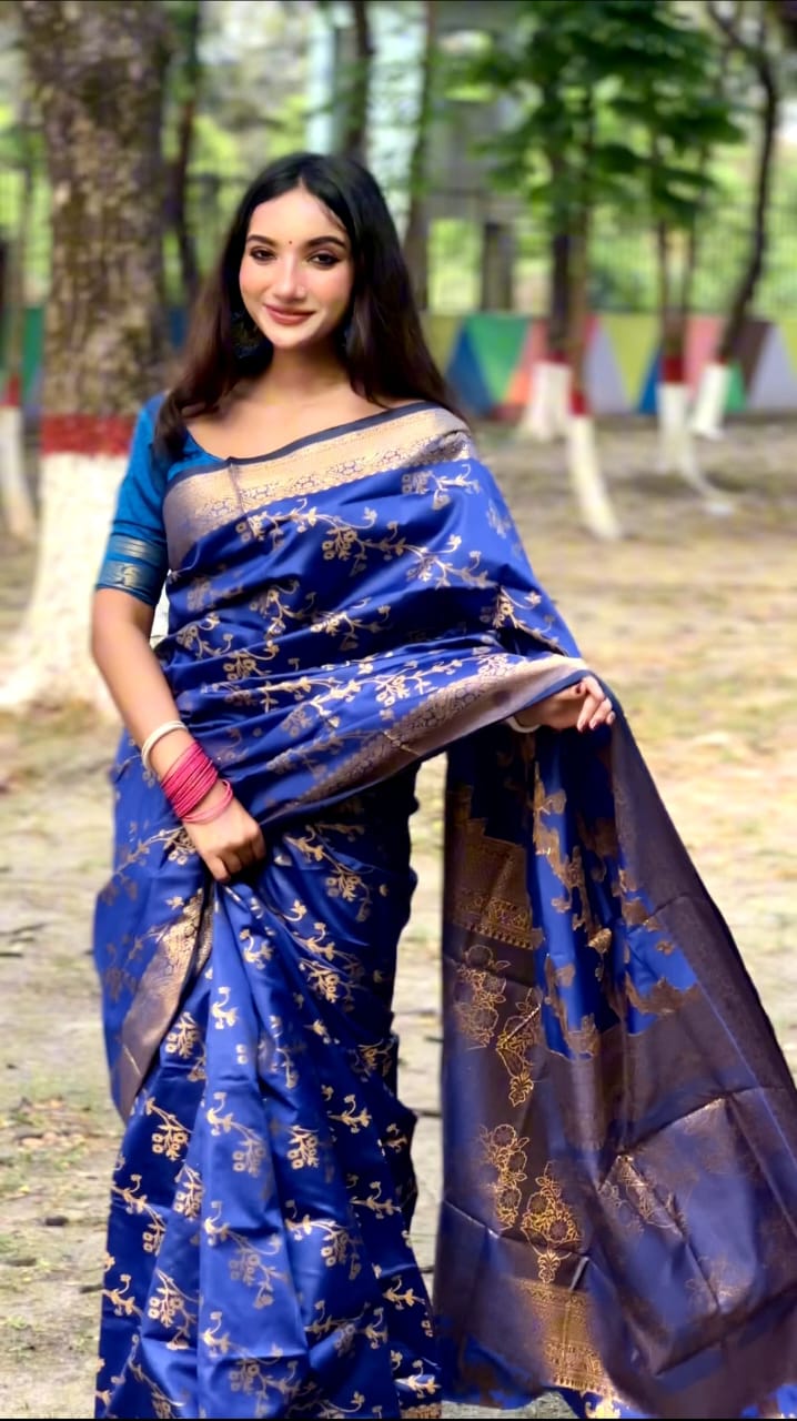 এক্সক্লুসিভ কাতান শাড়ি (22)