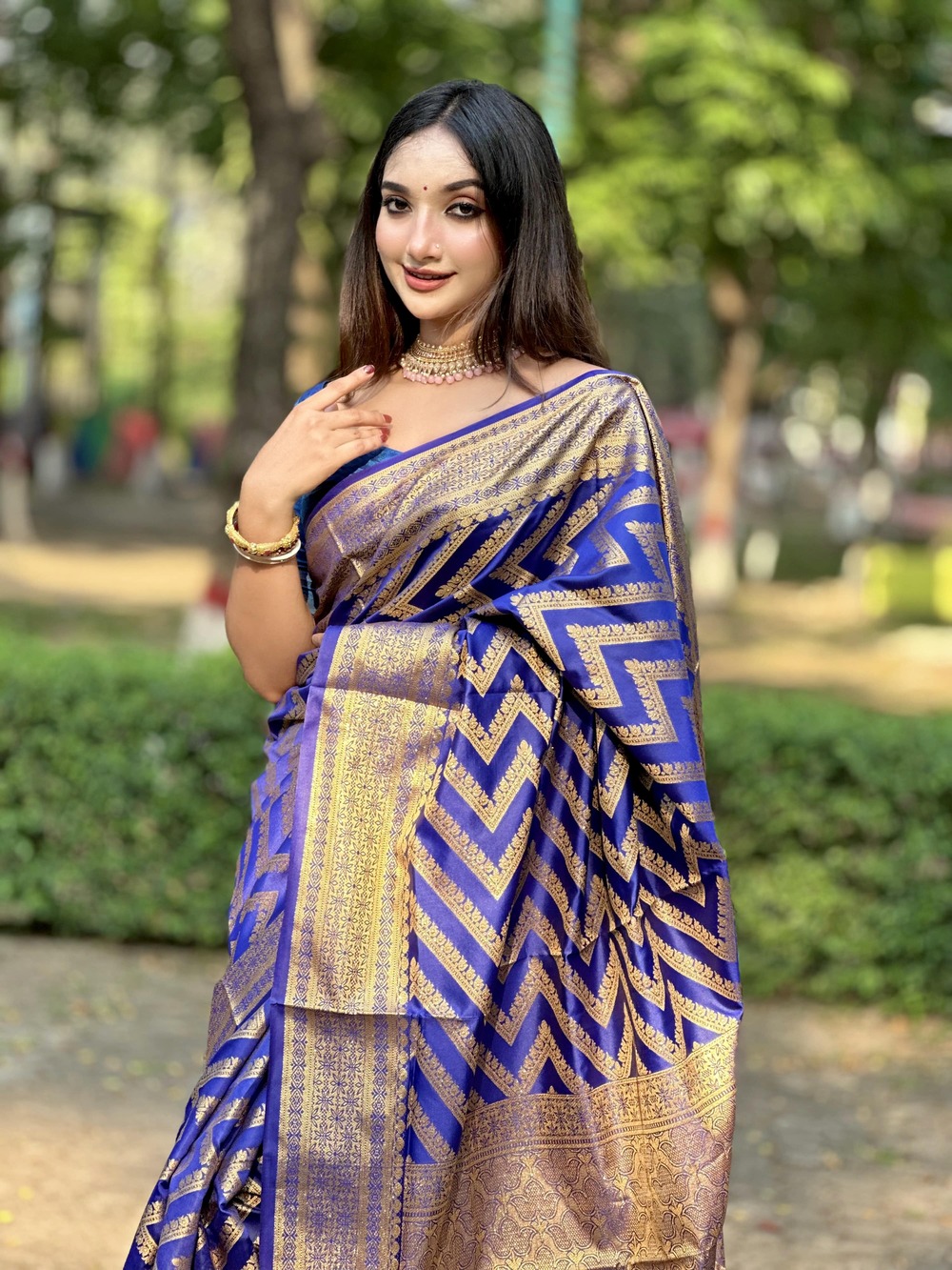 এক্সক্লুসিভ কাতান শাড়ি (26)