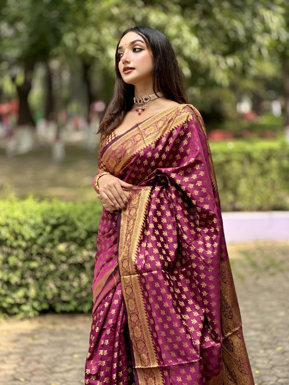 এক্সক্লুসিভ কাতান শাড়ি (28)