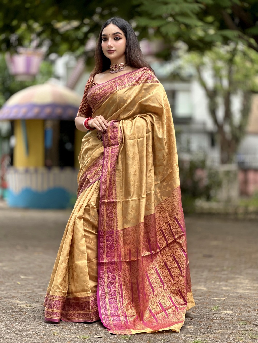 এক্সক্লুসিভ কাতান শাড়ি (31)