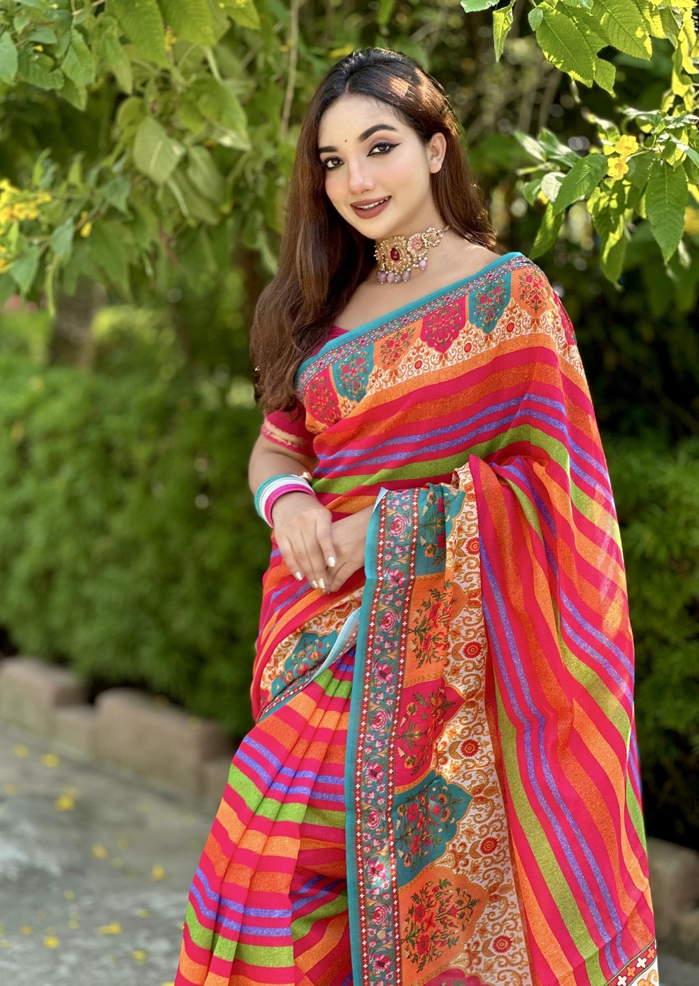 এক্সক্লুসিভ সিল্ক  শাড়ি 1